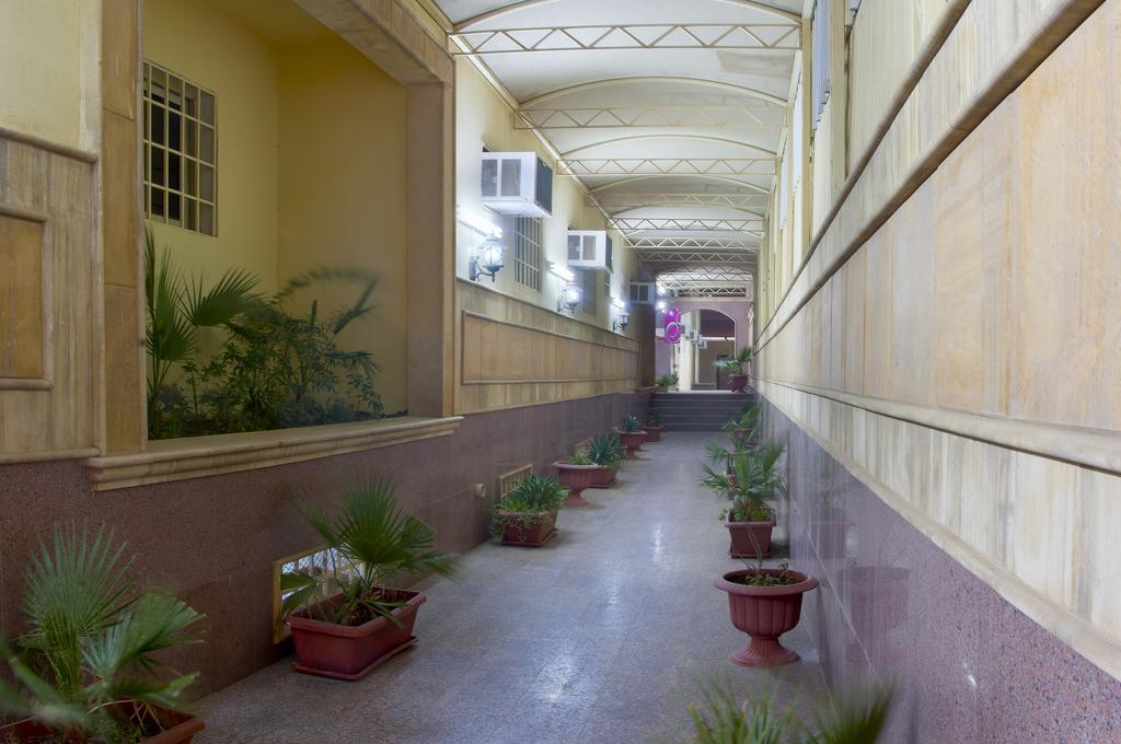 Al Farhan Hotel Suites - Al Salam Riyadh Eksteriør billede