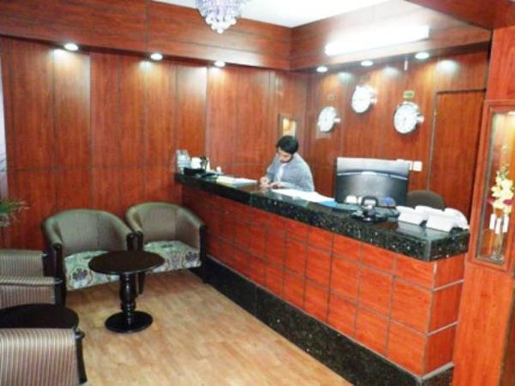 Al Farhan Hotel Suites - Al Salam Riyadh Eksteriør billede
