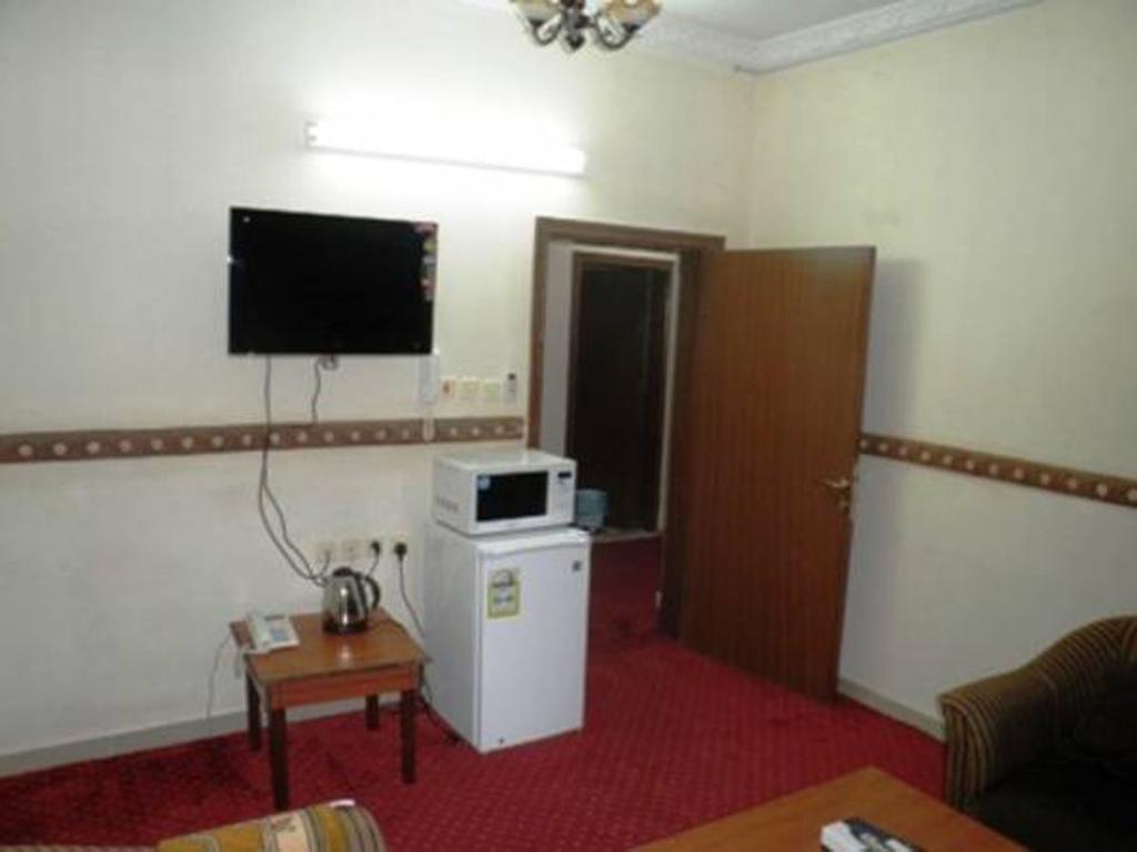 Al Farhan Hotel Suites - Al Salam Riyadh Eksteriør billede