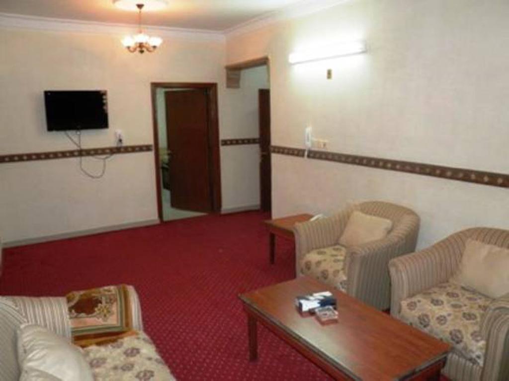 Al Farhan Hotel Suites - Al Salam Riyadh Eksteriør billede