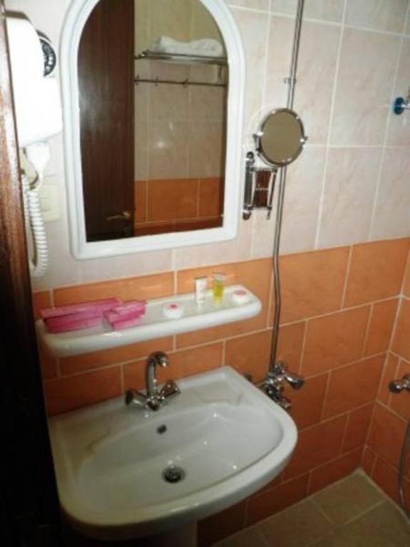 Al Farhan Hotel Suites - Al Salam Riyadh Eksteriør billede